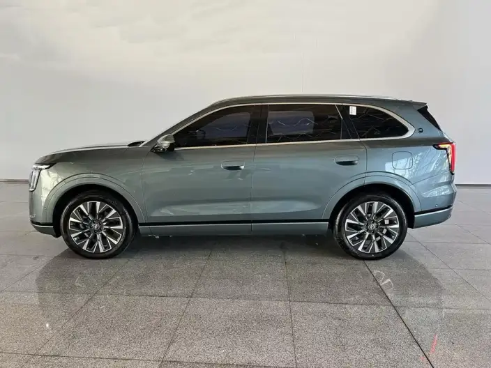 Jetour Shanhai L7 PLUS 2026 Model 220km Electric VII seat Ultimate Edition