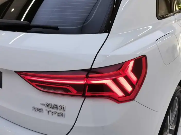 AUDI Q3 2023 Model 35 TFSI Fashion Dynamic Model – фото 9