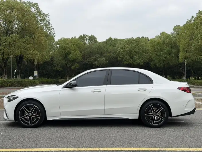 Mercedes-Benz C-Class 2023 Model C 260 L Haoye Sports Edition – фото 3