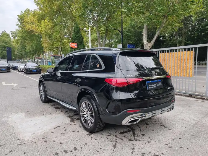 Mercedes-Benz GLC 2024 Model GLC 300 L 4MATIC Dynamic Model 5 seat – фото 5