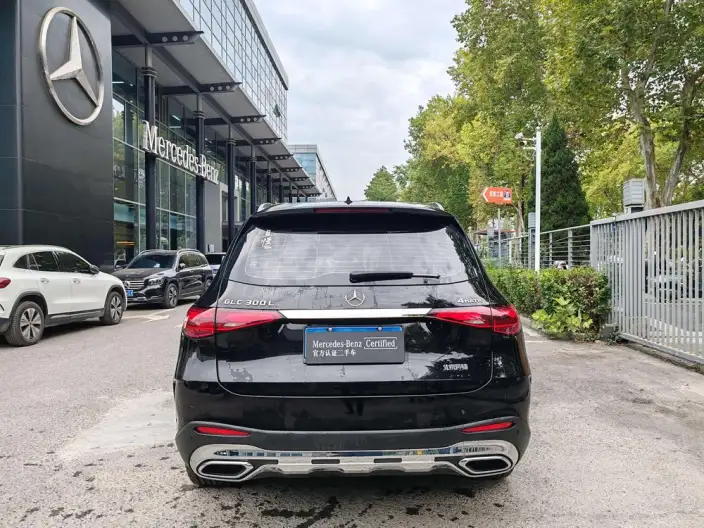 Mercedes-Benz GLC 2024 Model GLC 300 L 4MATIC Dynamic Model 5 seat – фото 6