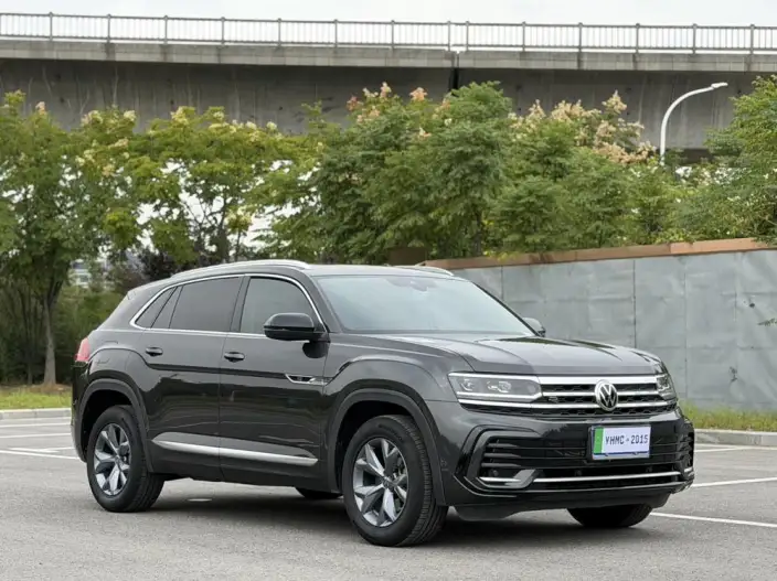 Volkswagen Teramont 2022 Model Teramont X 330TSI 2WD Deluxe Edition – фото 3
