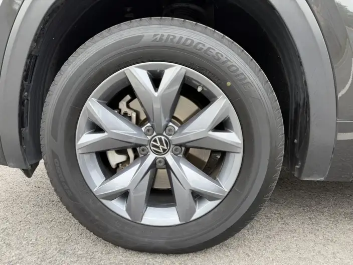 Volkswagen Teramont 2022 Model Teramont X 330TSI 2WD Deluxe Edition – фото 10