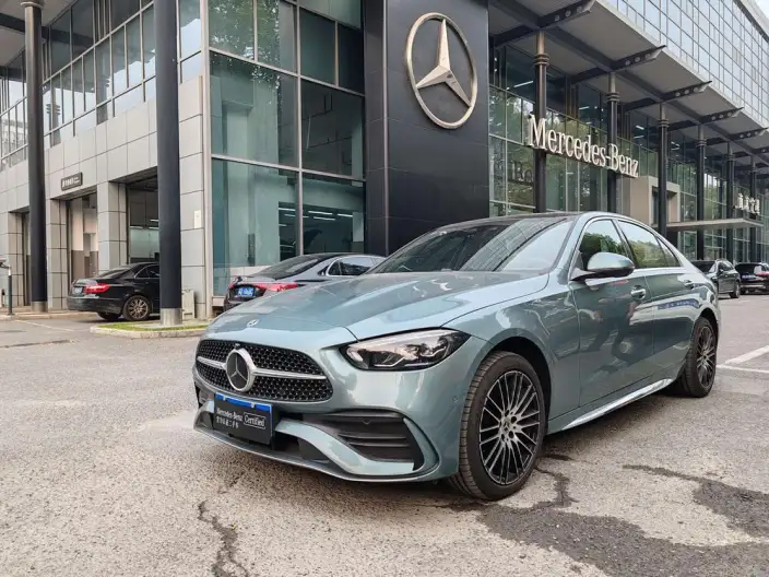 Mercedes-Benz C-Class 2026 Model C 260 L Sports sedan – фото 1