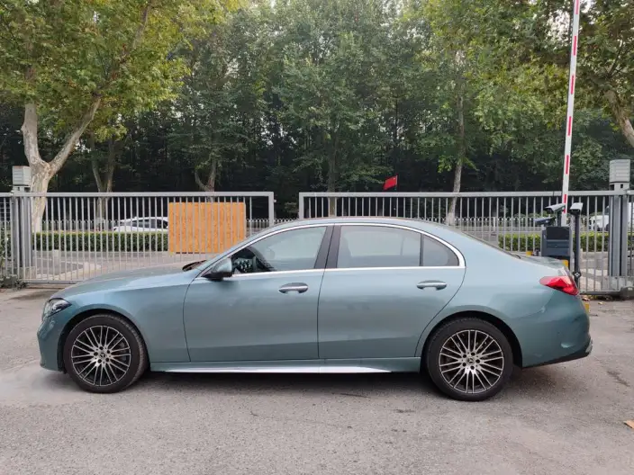 Mercedes-Benz C-Class 2026 Model C 260 L Sports sedan – фото 4