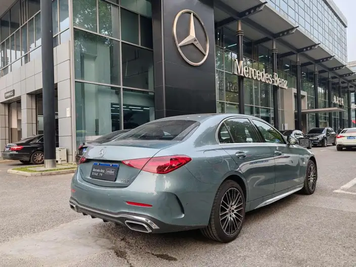 Mercedes-Benz C-Class 2026 Model C 260 L Sports sedan – фото 7