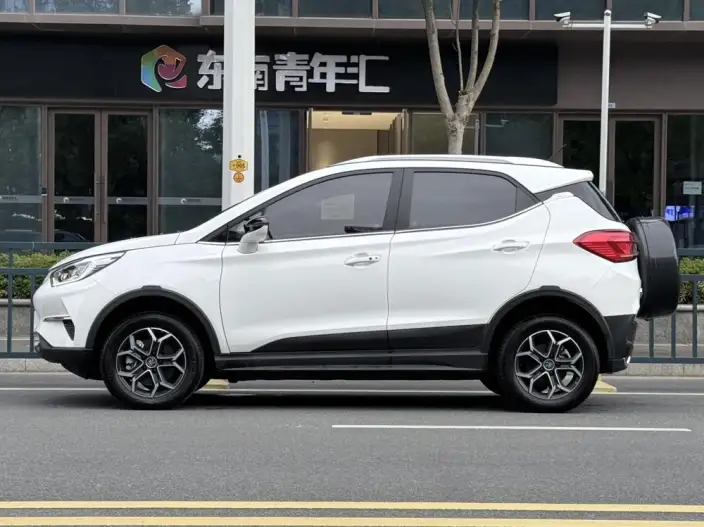 Yuan Pro 2023 Model 401KM Luxury Model – фото 3