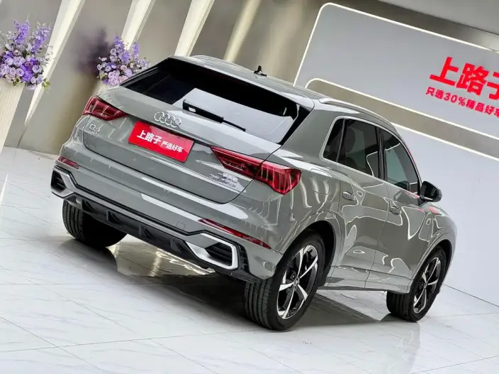 AUDI Q3 2025 Model quattro 45th Anniversary Collector Edition Edition 35 TFSI Fashion Dynamic Model – фото 6