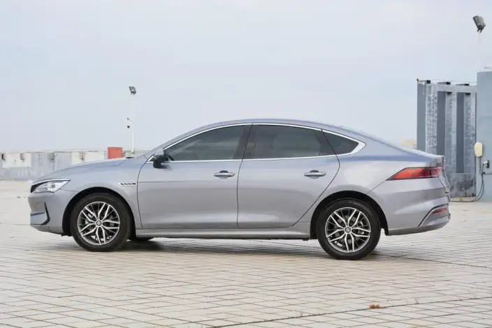 Qin Plus EV 2023 Model Champion Edition 420KM Leading Model – фото 4