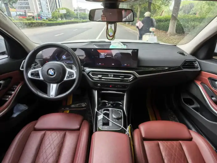 BMW 3 Series 2023 Model 320Li M Sports Set – фото 7