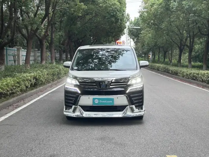 Vellfire 2021 Model Toyota Crown Hybrid 2.5L HV Deluxe Edition – фото 2