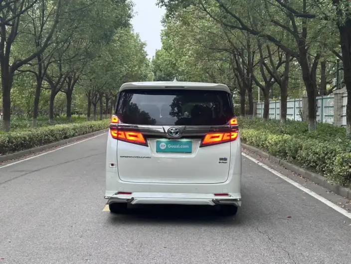 Vellfire 2021 Model Toyota Crown Hybrid 2.5L HV Deluxe Edition – фото 3