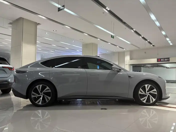 NIO ET5 2022 Model 75kWh – фото 5
