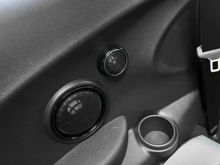 MINI JCW 2023 Model 2.0T JOHN COOPER WORKS Pat Moss Memorial Edition – фото 6