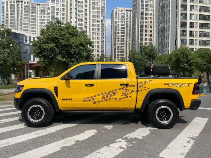 RAM Trucks 2023 Model 6.2T Automatic 4WD 5 seat Parallel Imported – фото 4
