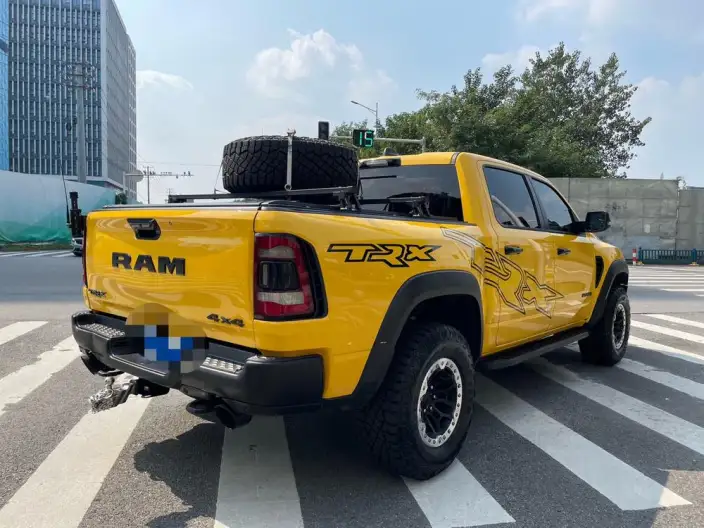 RAM Trucks 2023 Model 6.2T Automatic 4WD 5 seat Parallel Imported – фото 7