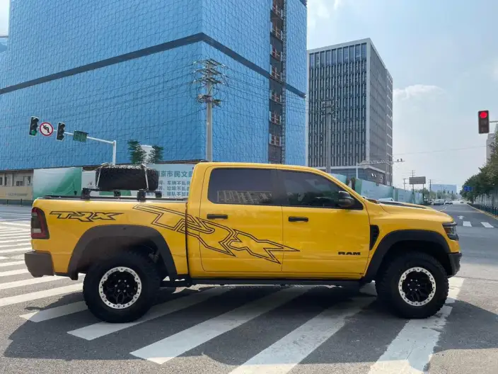 RAM Trucks 2023 Model 6.2T Automatic 4WD 5 seat Parallel Imported – фото 8