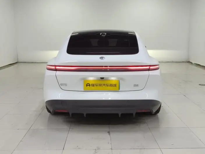 NIO ET5 2024 Model 75kWh – фото 6