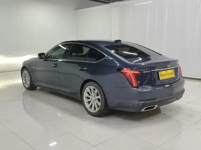 Cadillac CT5 2022 Model 28T Fashion Model – фото 5