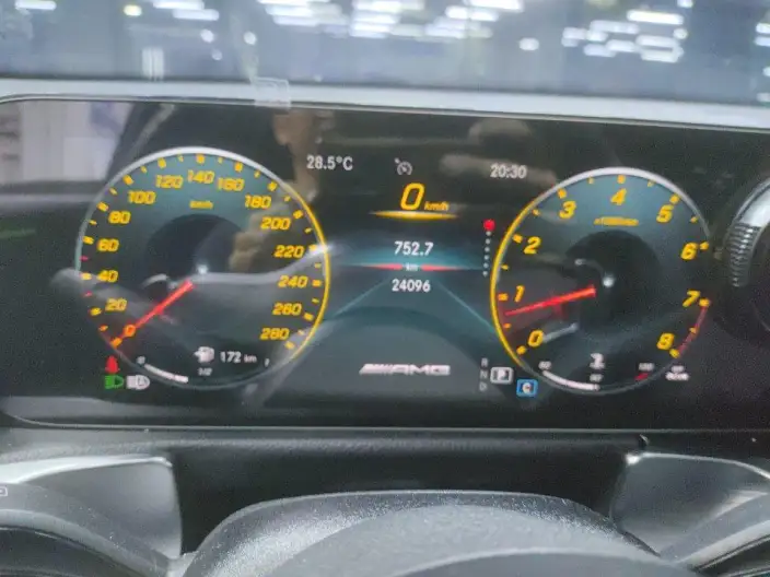 Mercedes-Benz GLB AMG 2022 Model AMG GLB 35 4MATIC – фото 7