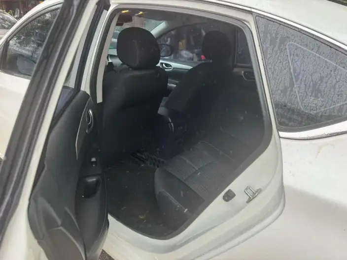 Nissan Sylphy 2022 Model Classic 1.6 XE CVT Comfort Edition – фото 9