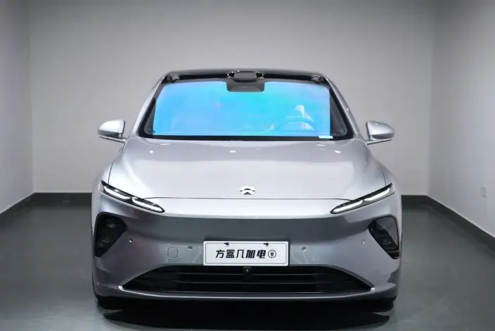 NIO ET7 2024 Model 75kWh Executive Edition – фото 2
