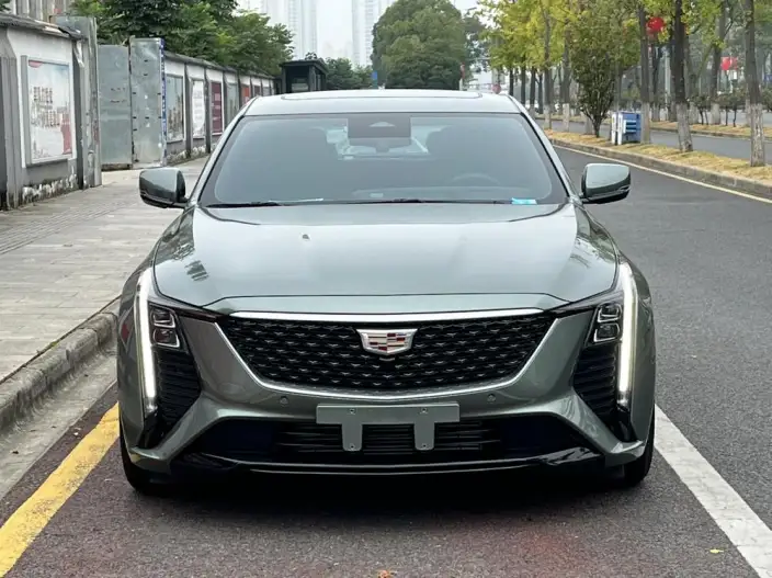 Cadillac CT5 2024 Model 28T Luxury Model Pro – фото 2