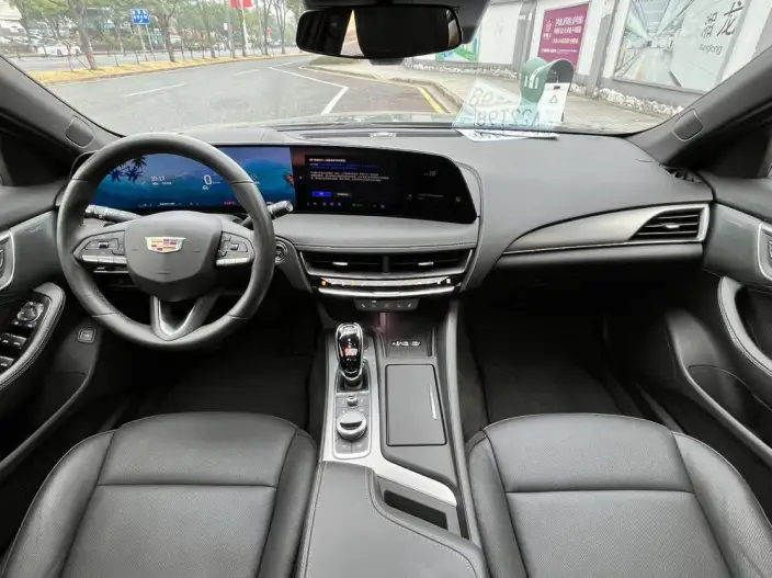 Cadillac CT5 2024 Model 28T Luxury Model Pro – фото 6