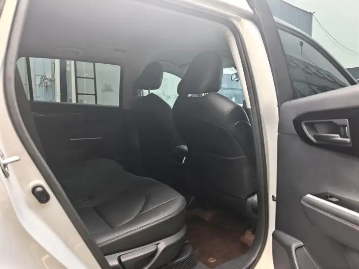 Toyota Highlander 2026 Model Hybrid 2.5L 2WD Elite Edition 5 seat – фото 10