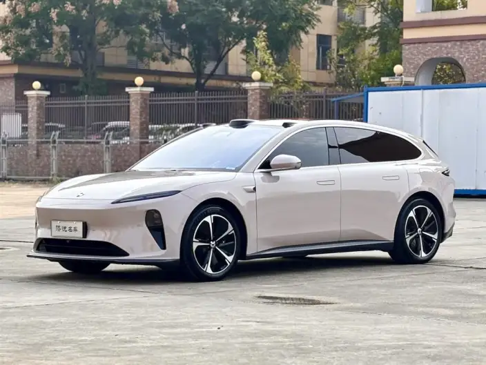 NIO ET5T 2024 Model 75kWh – фото 1
