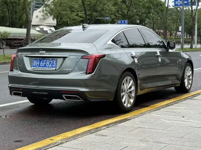 Cadillac CT5 2023 Model 28T Luxury Model Standard Edition – фото 5