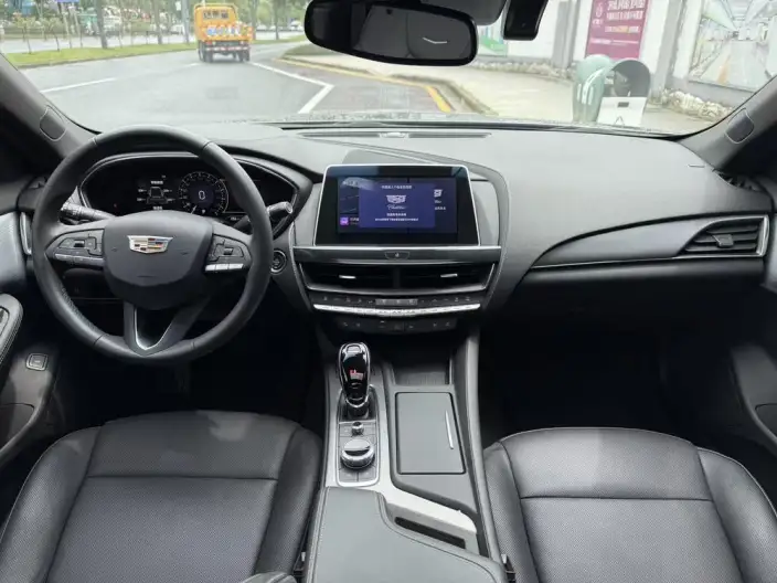 Cadillac CT5 2023 Model 28T Luxury Model Standard Edition – фото 6