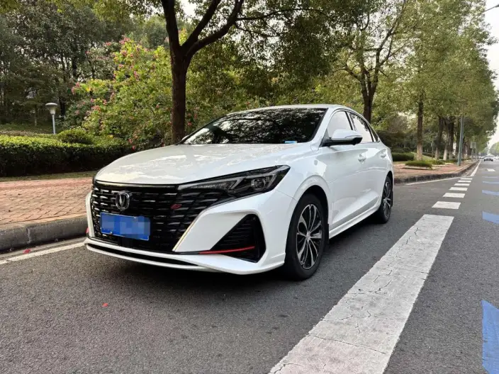 Changan Eado 2022 Model PLUS Blue whale NE 1.4T GDI DCT Flagship Model – фото 7