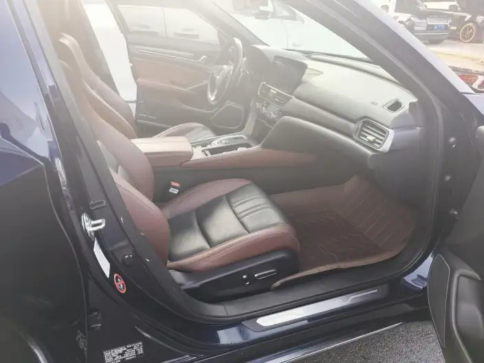 Honda INSPIRE 2022 Model Rui*Hybrid 2.0L Jingshang Edition – фото 7