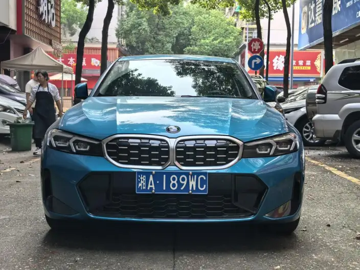 BMW 3 Series 2023 Model 325Li M Sports Set – фото 2