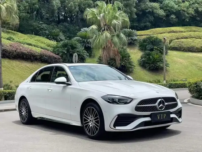 Mercedes-Benz C-Class 2023 Model C 200 L Sports Edition – фото 3
