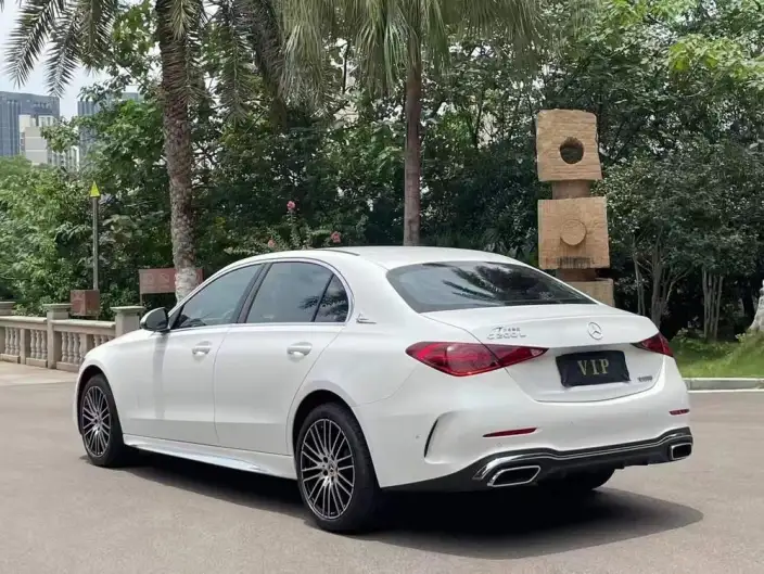Mercedes-Benz C-Class 2023 Model C 200 L Sports Edition – фото 4
