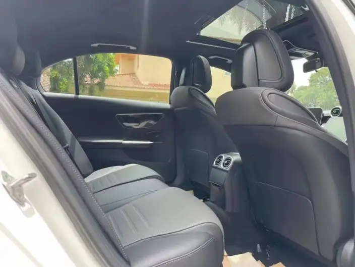 Mercedes-Benz C-Class 2023 Model C 200 L Sports Edition – фото 10