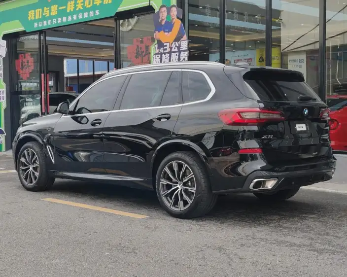 BMW X5 2022 Model Facelift xDrive 30Li Exclusive Model M Sports Set – фото 5