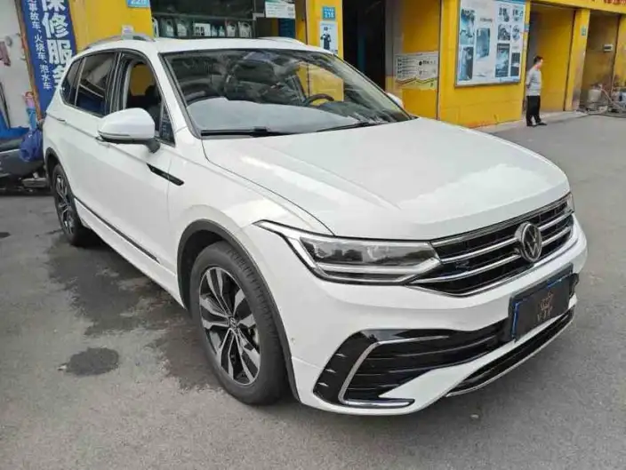 Volkswagen Tiguan L 2023 Model Facelift 330TSI 2WD R-Line Enjoy the version more – фото 2