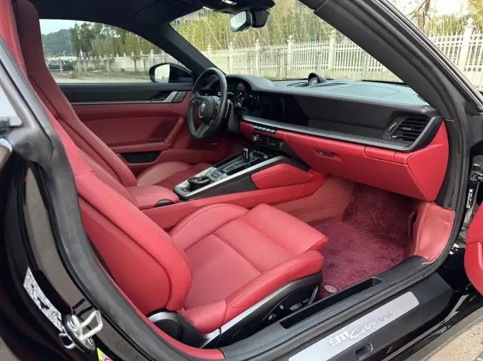 PORSCHE 911 2023 Model Carrera 3.0T – фото 8