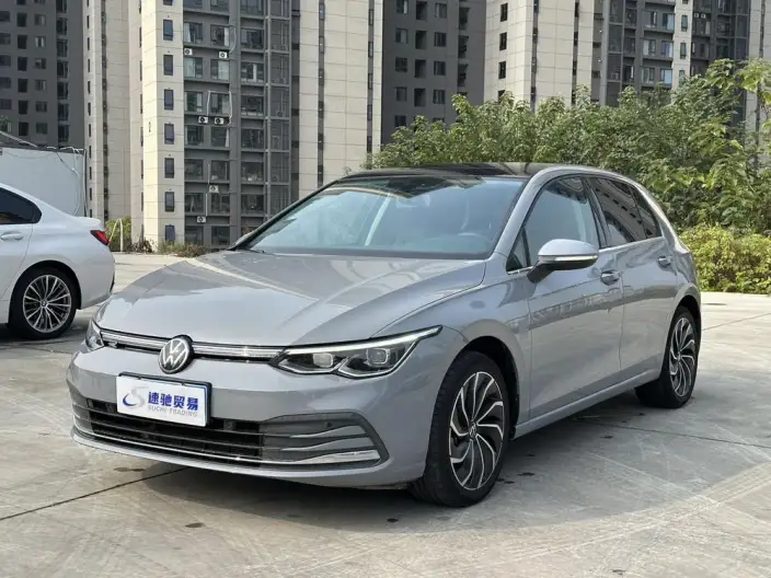 Volkswagen Golf 2021 Model 280TSI DSG Pro – фото 1