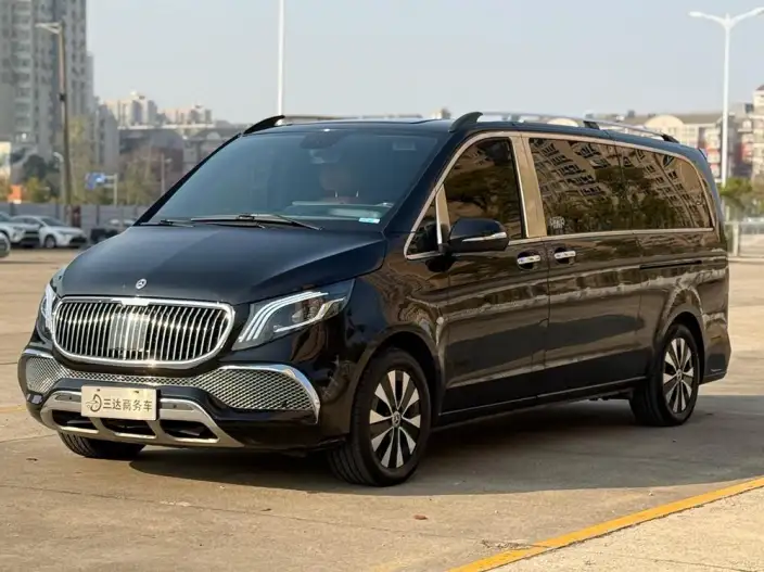 Viano 2021 Model 2.0T Business Edition 7 seat – фото 1