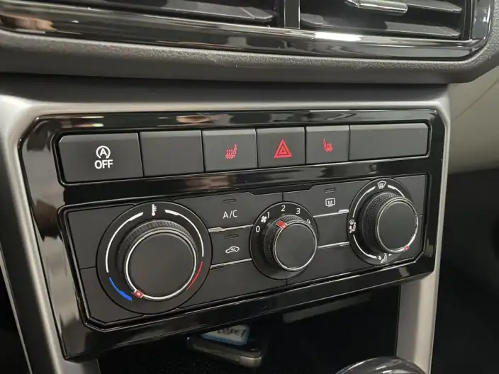 Volkswagen T-Cross 2023 Model 1.5L Automatic Comfort Edition – фото 9