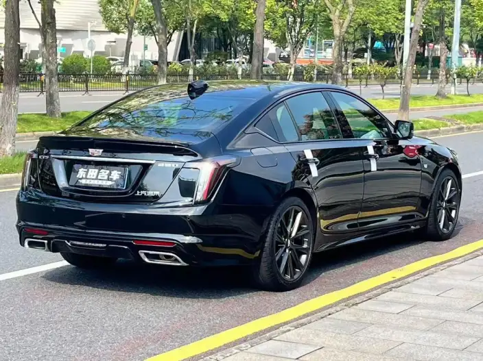 Cadillac CT5 2025 Model 28T Track Performance version – фото 5