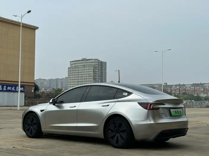 Model 3 2023 Model Rear-wheel drive version – фото 5