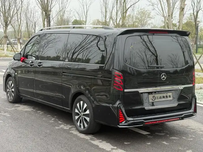 Viano 2021 Model 2.0T Business Edition 7 seat – фото 4