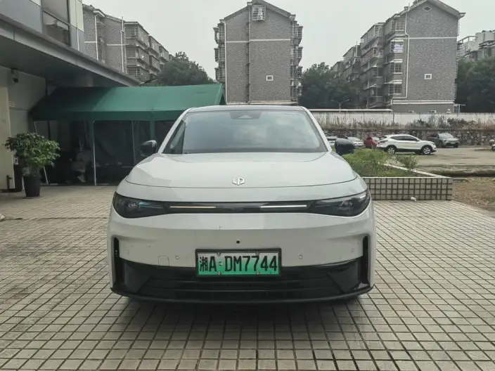 Leapmotor C10 2026 Model EV Edition 605 Yuexiang Edition – фото 2