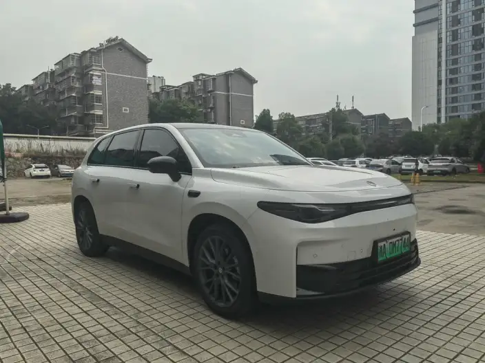 Leapmotor C10 2026 Model EV Edition 605 Yuexiang Edition – фото 3