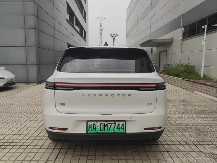 Leapmotor C10 2026 Model EV Edition 605 Yuexiang Edition – фото 6